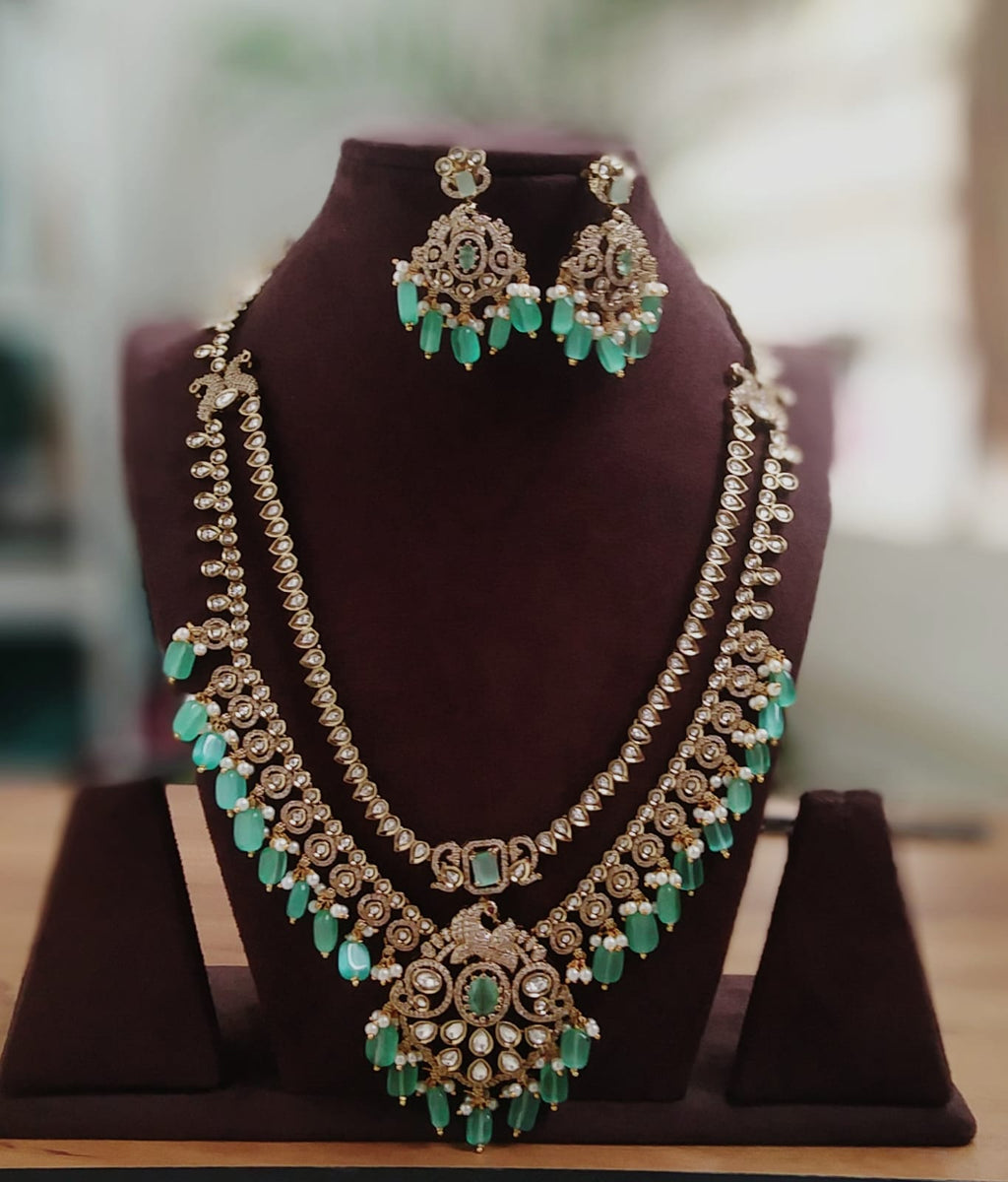 Emerald Green Heritage Elegance